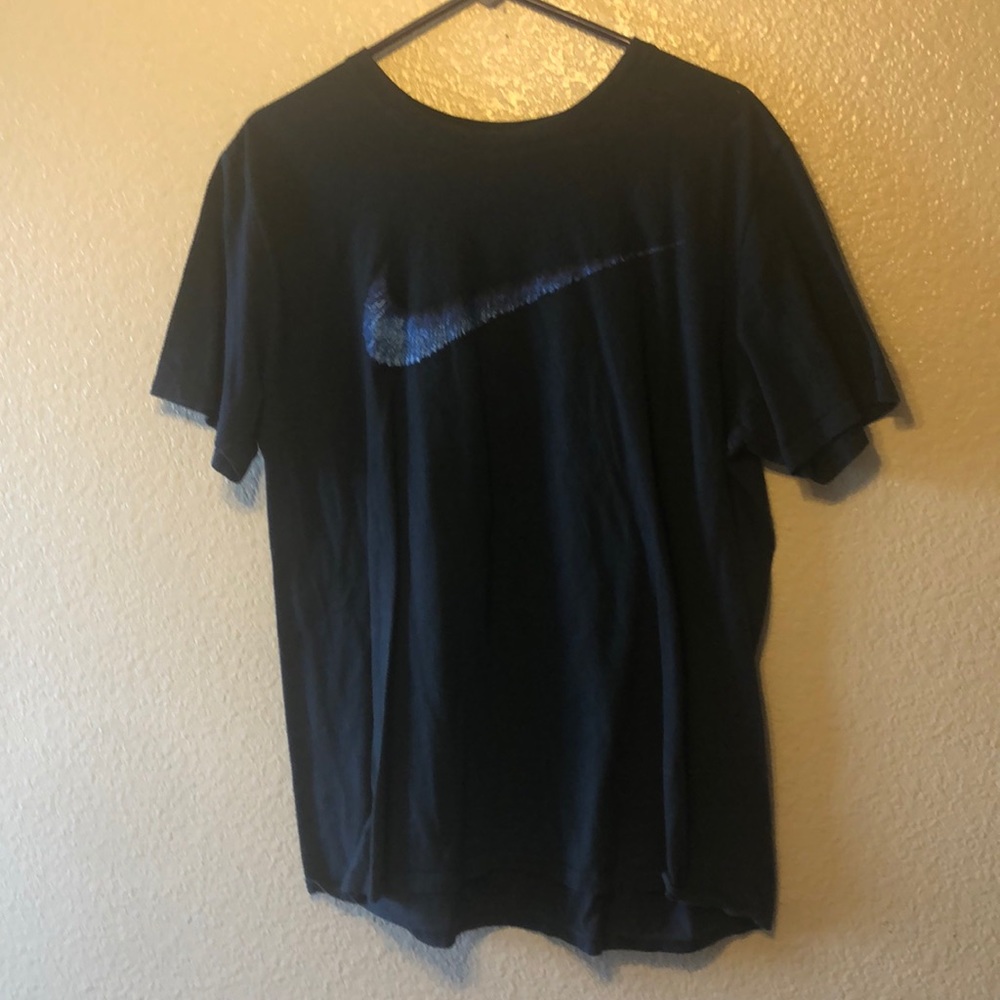 nike logo tee